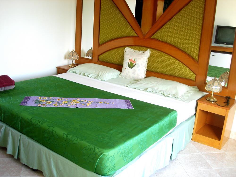 Waree'S Guesthouse Phuket 외부 사진